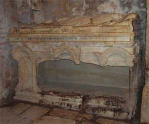 саркофаг святого Миколая